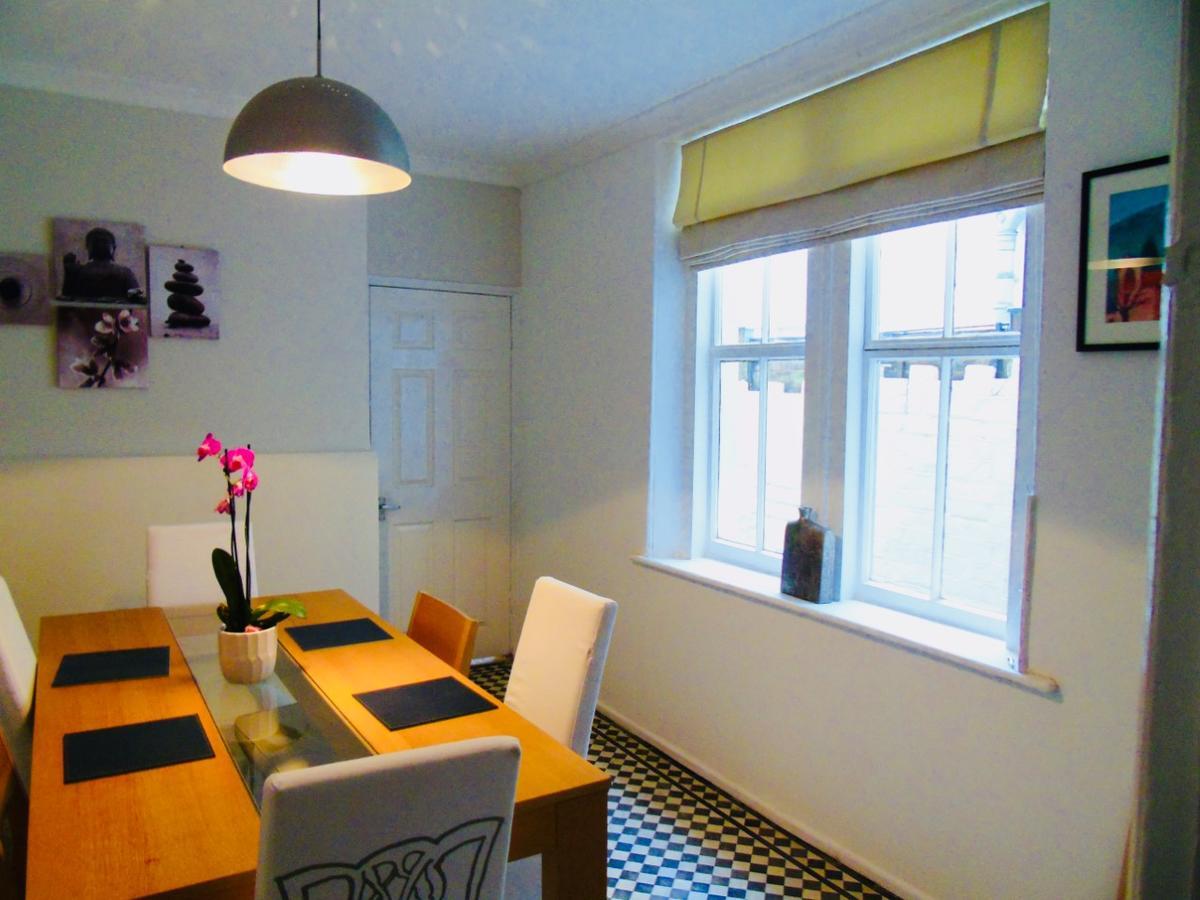 Willows - Cardiff Guest House ภายนอก รูปภาพ