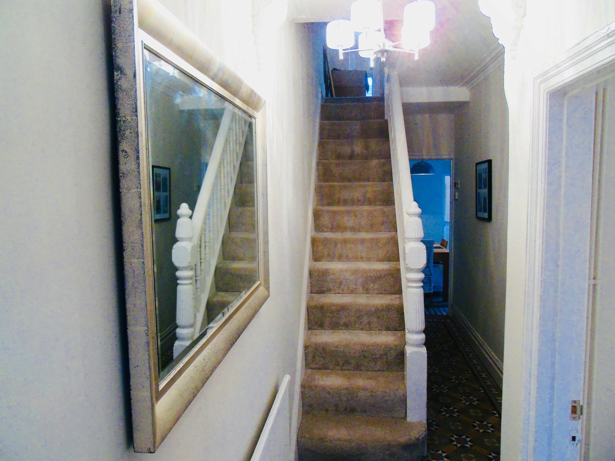 Willows - Cardiff Guest House ภายนอก รูปภาพ